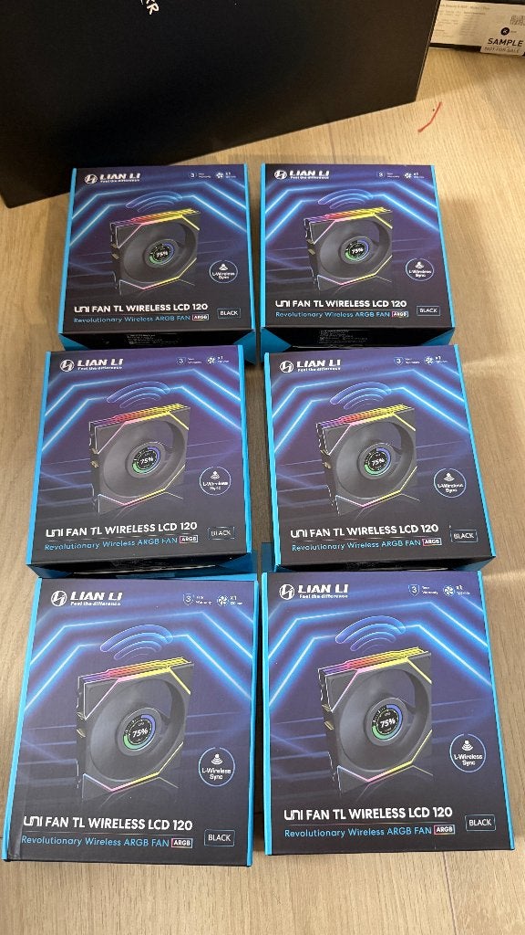 Lian Li UNI FAN TL Wireless LCD 120 x9, Computers en Software, Ophalen of Verzenden, Zo goed als nieuw, Luchtkoeling