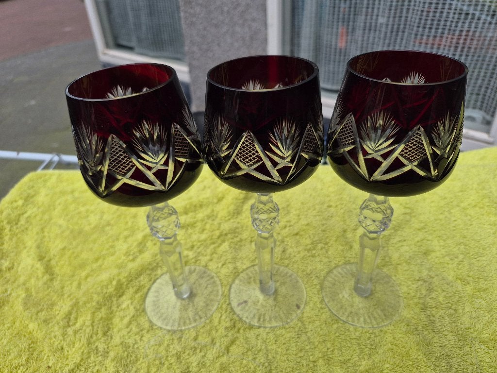 Römer glazen, een type Kristallen wijnglas, donkerrood, 3 st, Ophalen, Zo goed als nieuw, Borrel- of Shotglas