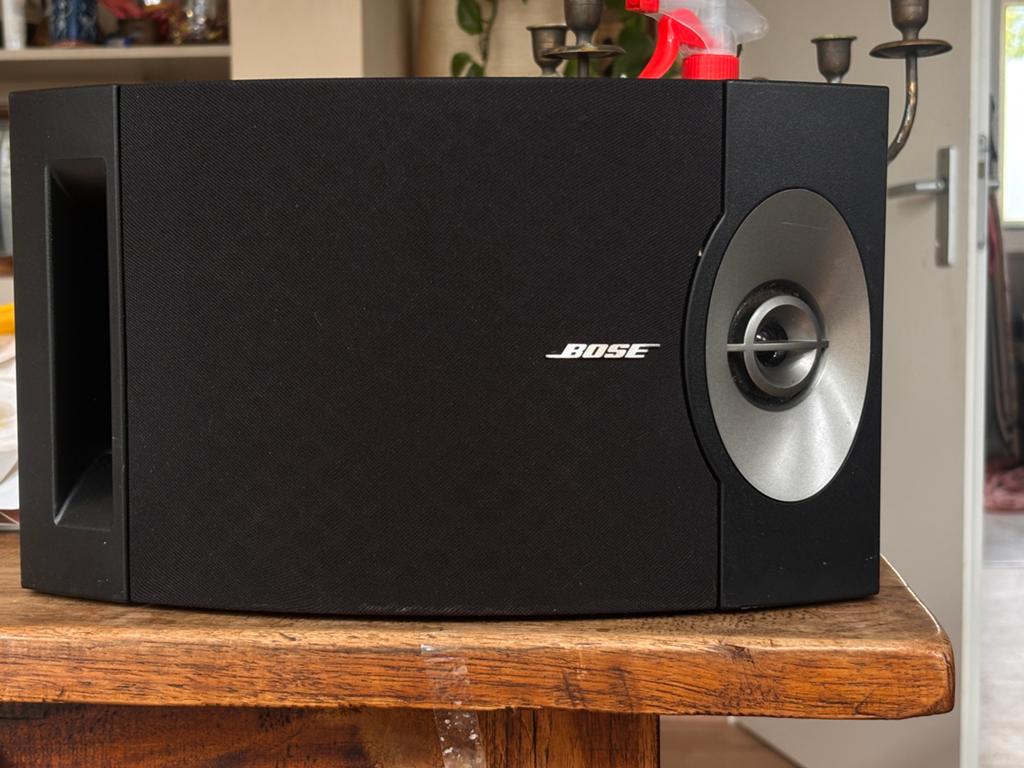 BOSE 201 V SPEAKER, Ophalen, Zo goed als nieuw, Bose, 120 watt of meer