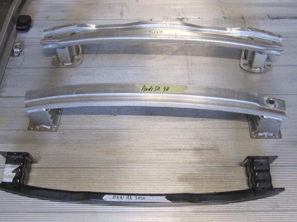 Audi achter bumperbalken van E-tron 4KE807309C /Audi S8 etc., Auto-onderdelen, Ophalen, Gebruikt, Audi, Achter