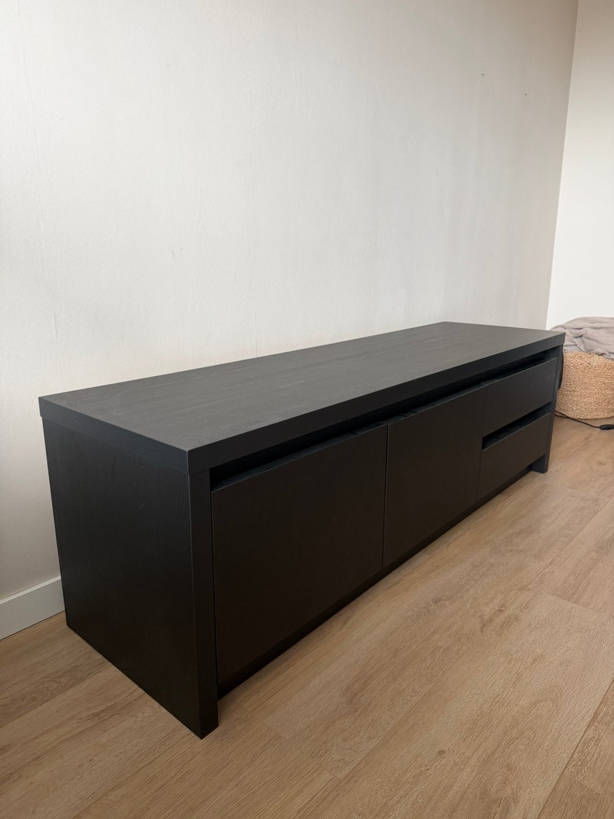 TV-meubel Jelco - Milanello, Ophalen, 150 tot 200 cm, Zo goed als nieuw, Minder dan 100 cm