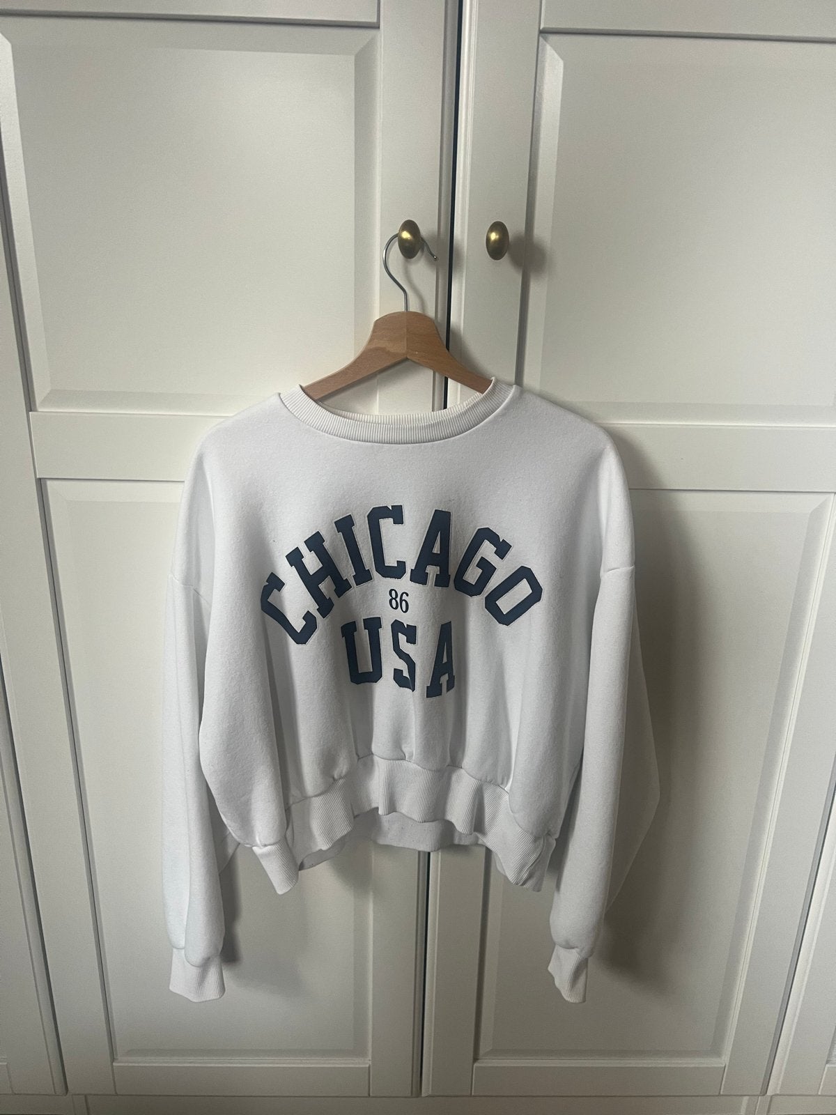 Stradivarius Witte Cropped Trui 'Chicago USA', Ophalen of Verzenden, Zo goed als nieuw, Maat 36 (S), Wit