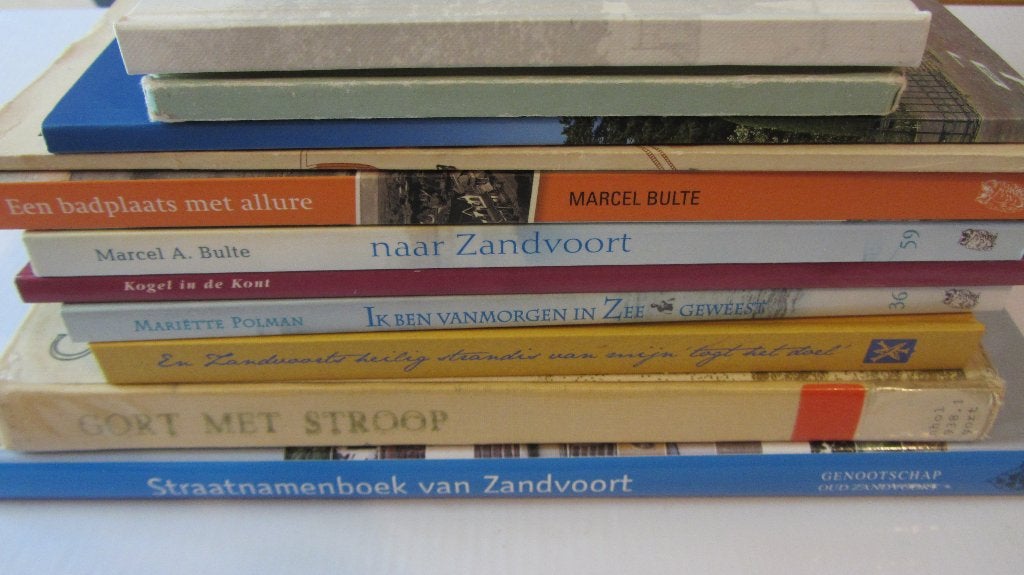 Diverse boeken Zandvoort, Ophalen of Verzenden, Zo goed als nieuw