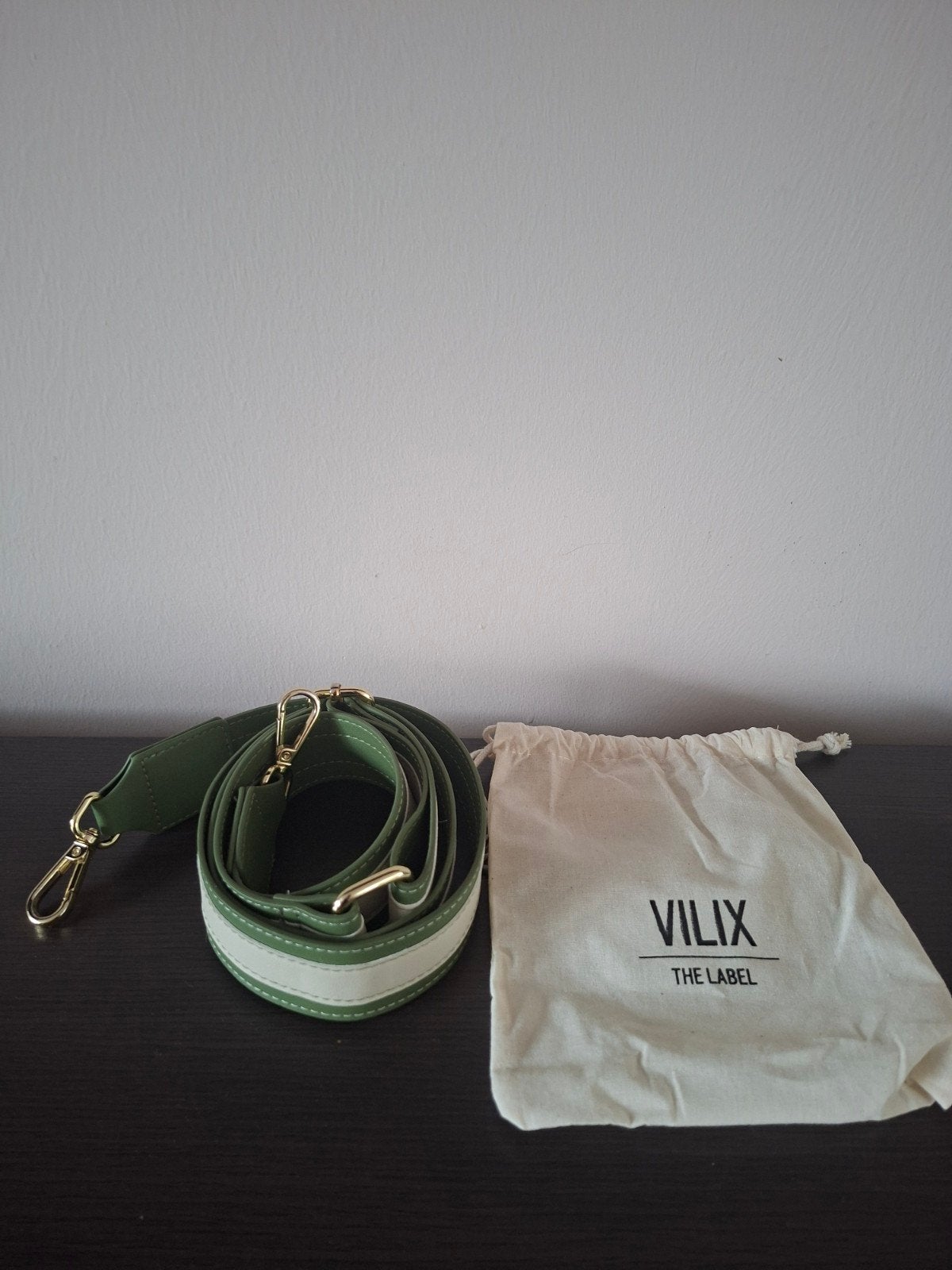Te koop Vilix The Label Bag Strap, Sieraden, Tassen en Uiterlijk, Ophalen of Verzenden, Zo goed als nieuw, Groen, Overige merken