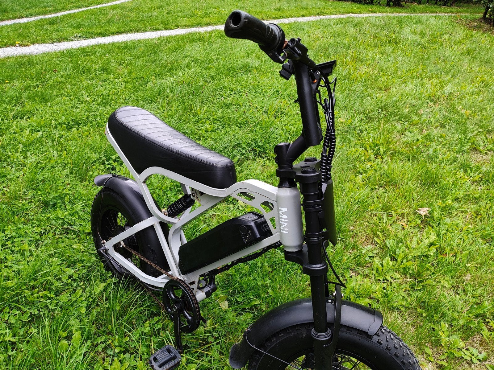 fatbike v20 pro mini 490km op teller., Fietsen en Brommers, Overige merken, Ophalen of Verzenden, Zo goed als nieuw, 59 cm of meer