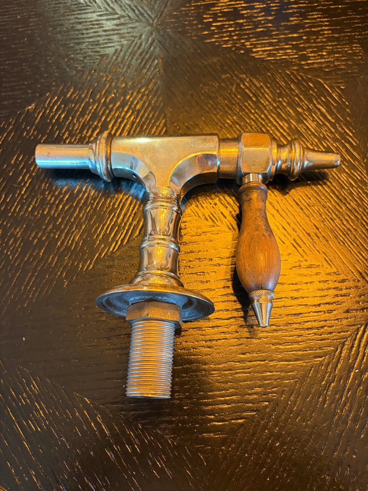 Antieke messing bierkraan / tapkraan met houten hendel, Ophalen of Verzenden