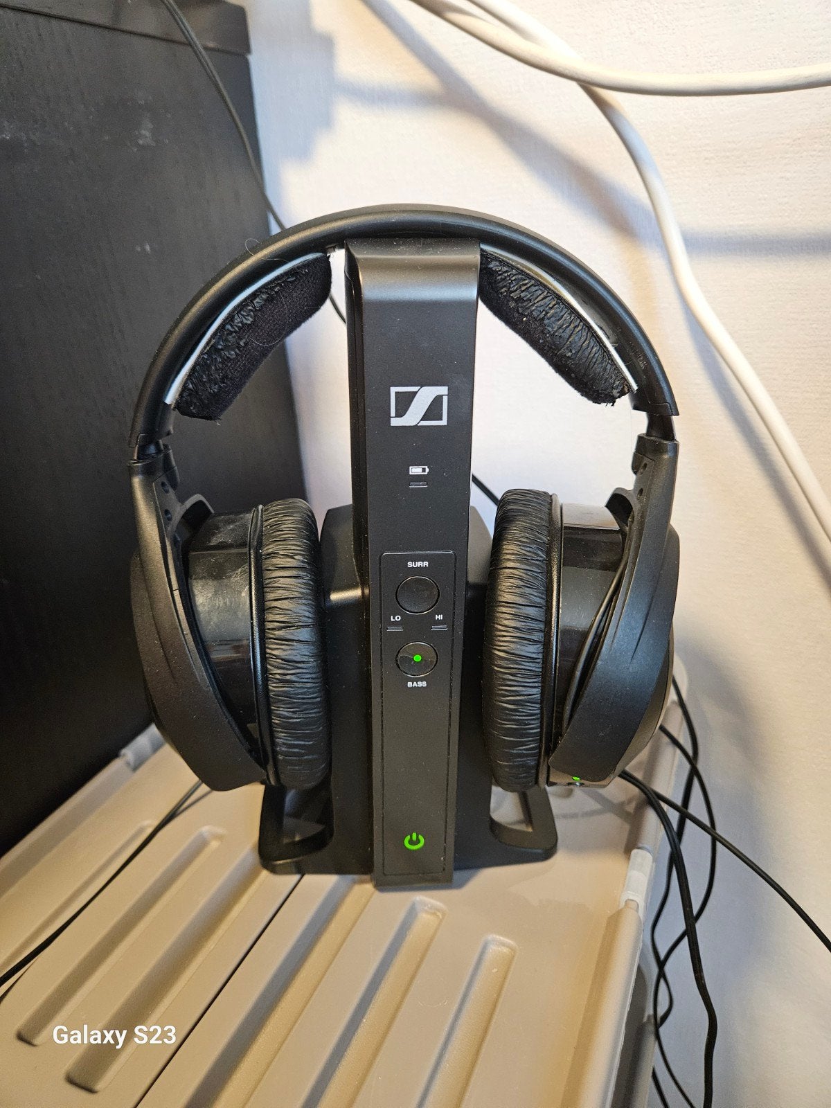 Sennheiser HDR 175 en basisstation Tr 175 over ear