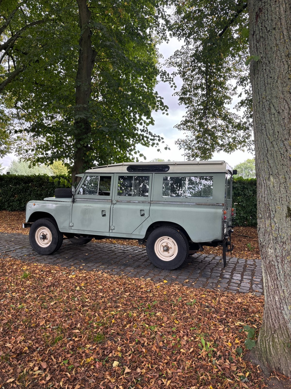 Land Rover 109 diesel 1974 gereviseerde motor!, Auto's, Trekhaak, 4 cilinders, Overige bekleding, 2300 cc