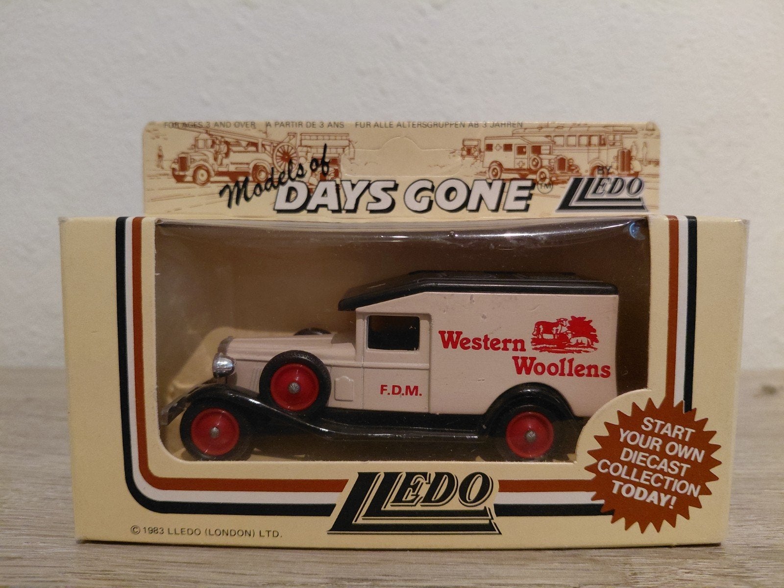'Western Woollens' bestelwagen, Overige merken, 1:50 of kleiner, Verzenden, Nieuw