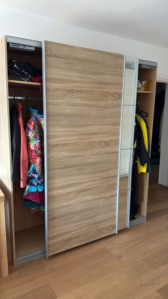 Kledingkast met schuifdeuren en spiegel, Ophalen of Verzenden