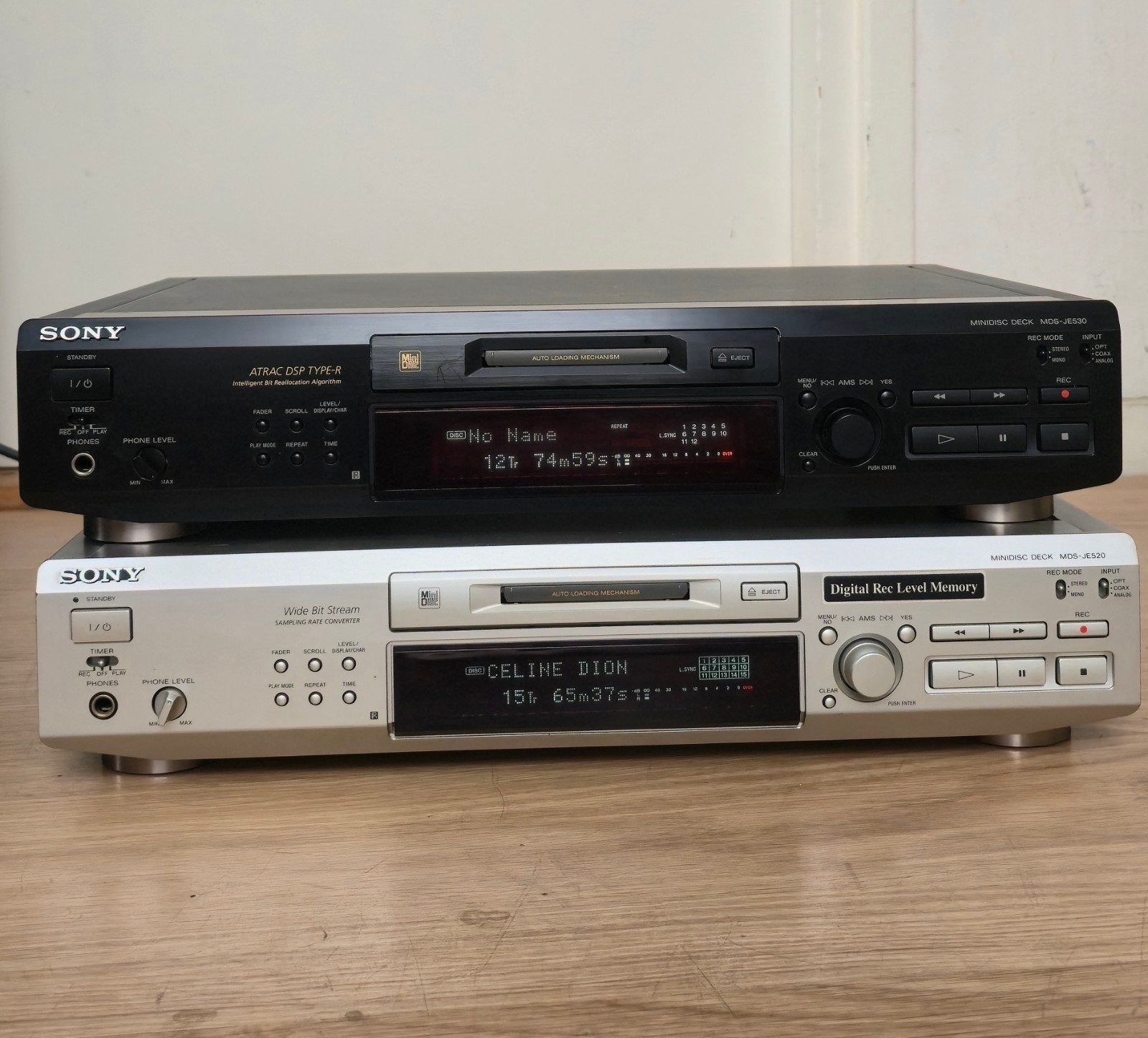 Sony MDS-JE530 en MDS-JE520 Minidisc Recorders, Ophalen, Minidisc-recorder