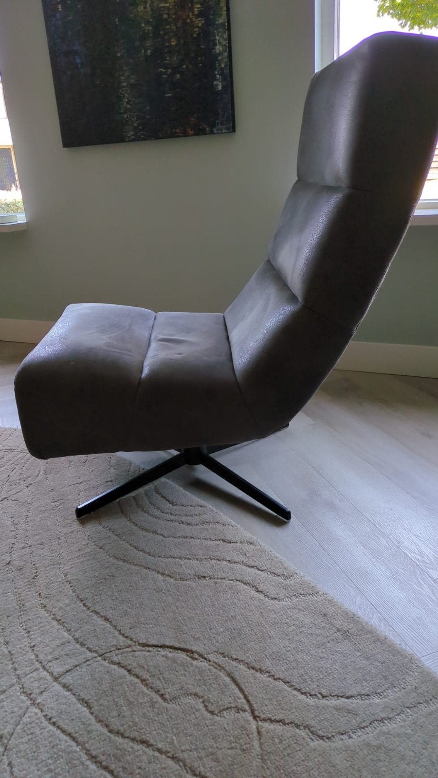 Mooie grijze draaifauteuil van Pronto Wonen, Ophalen, Zo goed als nieuw