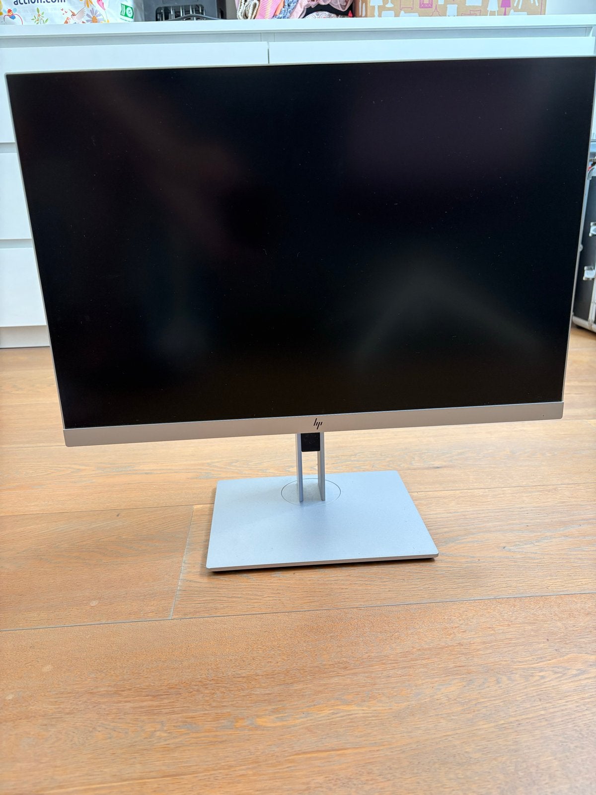 HP E243i Monitor - 24 inch Full HD IPS Scherm, IPS, In hoogte verstelbaar, Full HD, Ophalen of Verzenden