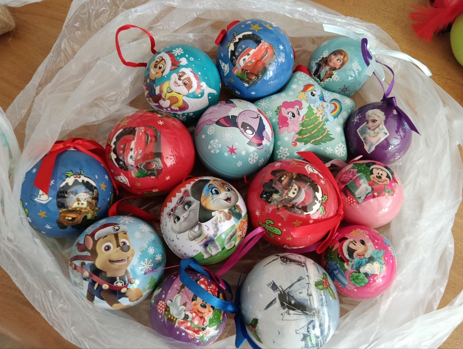 Kerstballen voor kinderen, Diversen, Kerst, Ophalen
