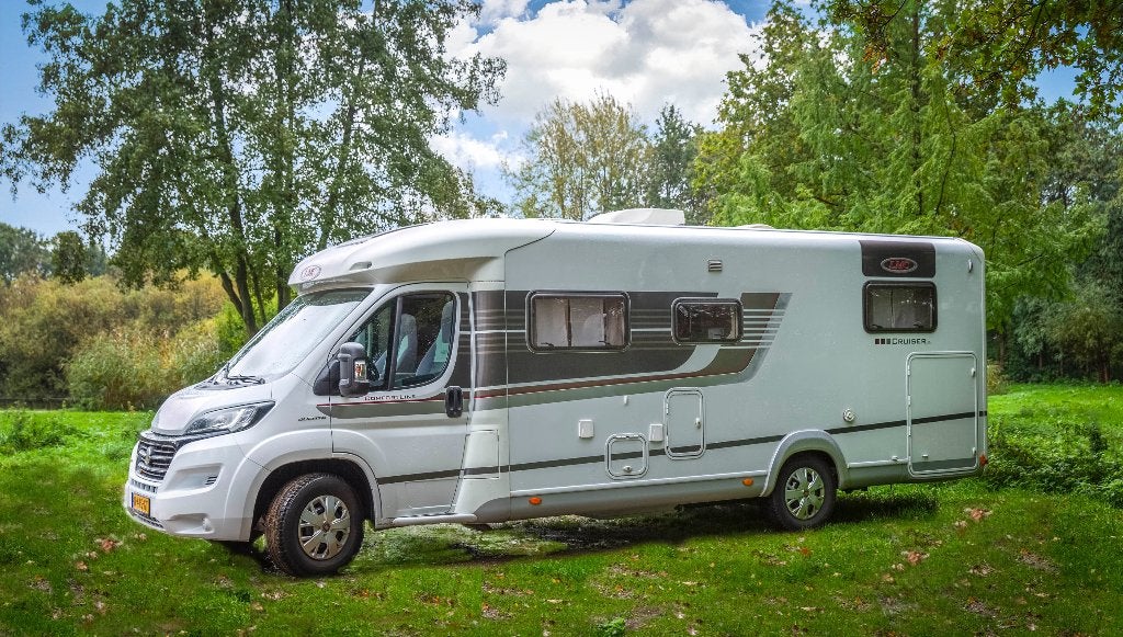 LMC Cruiser 731 Comfortline 2016, Ringverwarming, Afzuigkap, Tot en met 2, 7 tot 8 meter