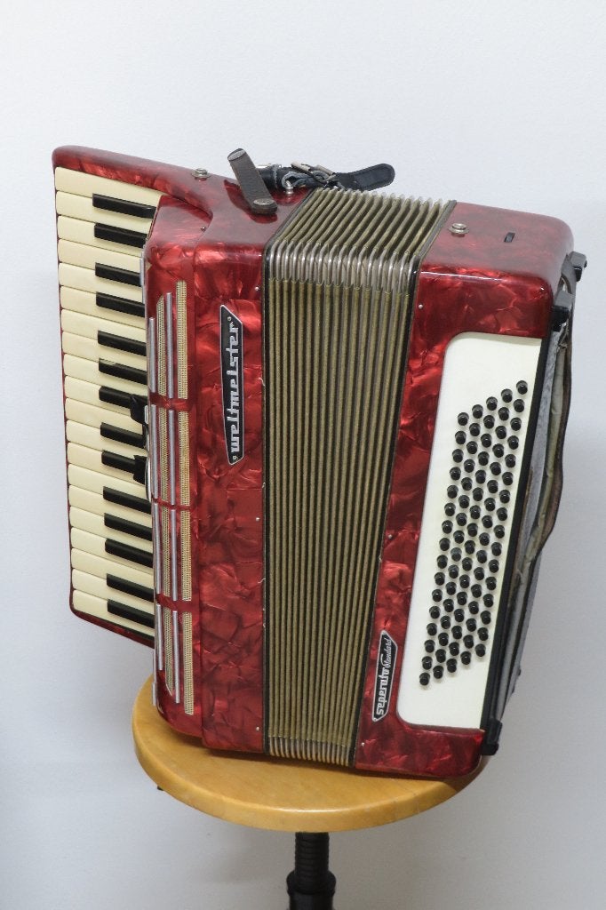 accordeon weltmeister 80 bas, Muziek en Instrumenten, Accordeons, Ophalen, Gebruikt, 80-bas, Met koffer