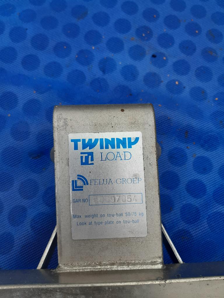 Te koop fietsdragers + sneeuwkettings, Auto diversen, Overige Auto diversen, Ophalen