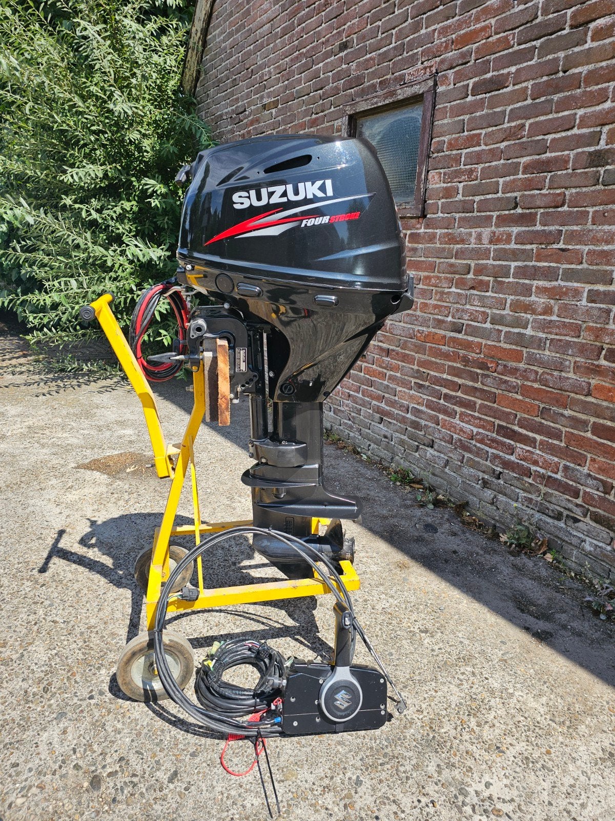Suzuki 30 pk langstaart Afstandsbediening injectie, Ophalen, Viertaktmotor, Zo goed als nieuw, 30 pk of meer