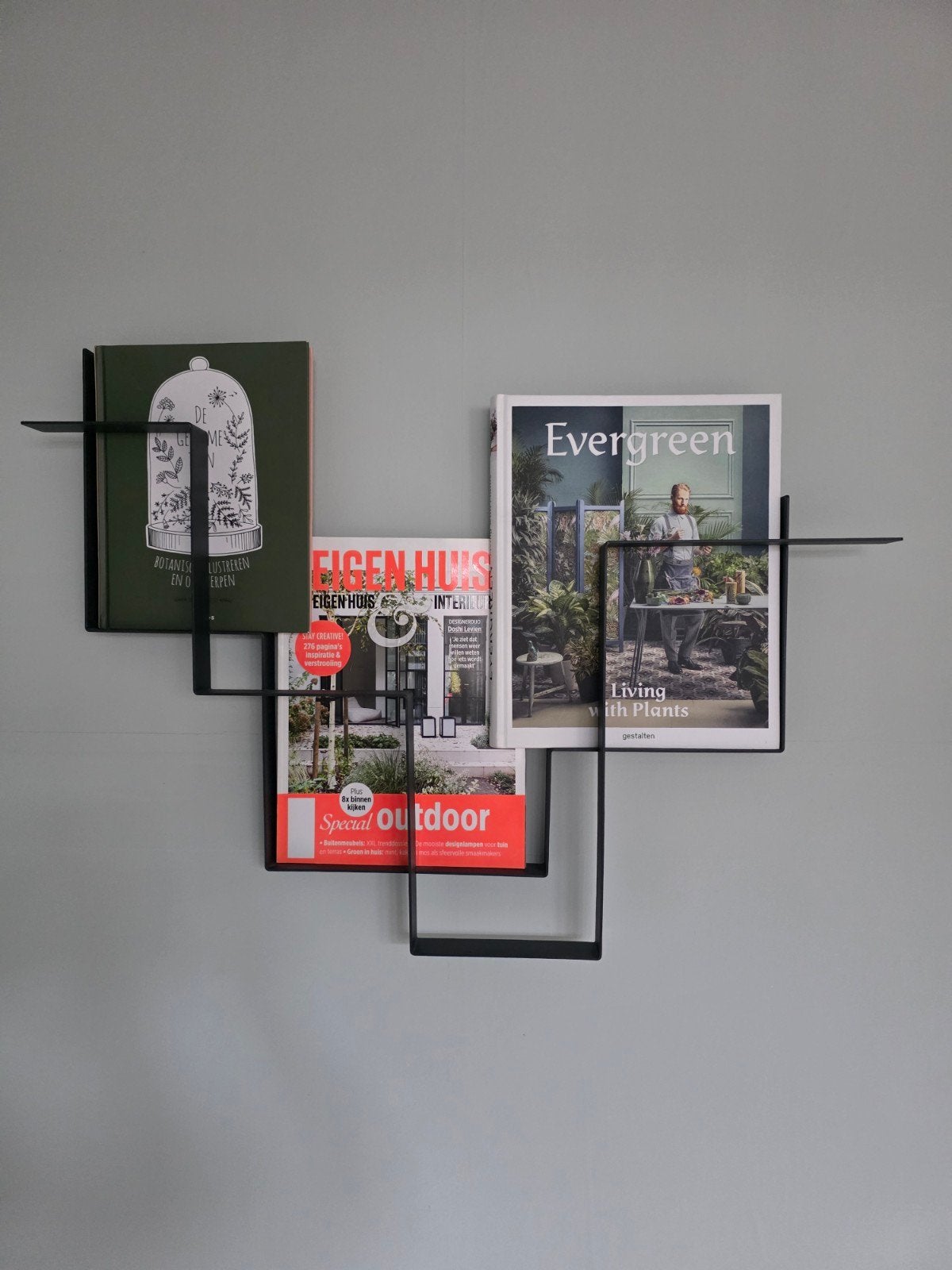 Frederik Roijé Guidelines Tijdschriftenrek, Ophalen
