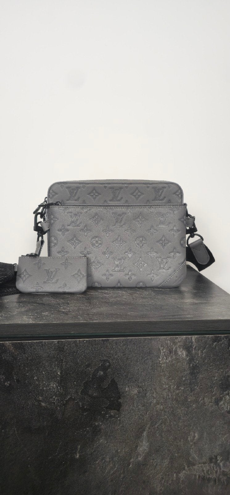 louis vuitton trio messenger gray, Ophalen, Nieuw, Louis Vuitton