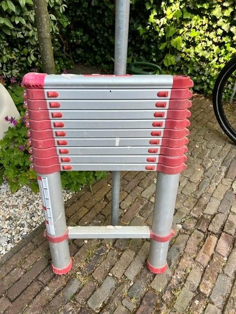 Telesteps telescoop ladder 3,3 meter, Ophalen, Zo goed als nieuw, Ladder, 2 tot 4 meter