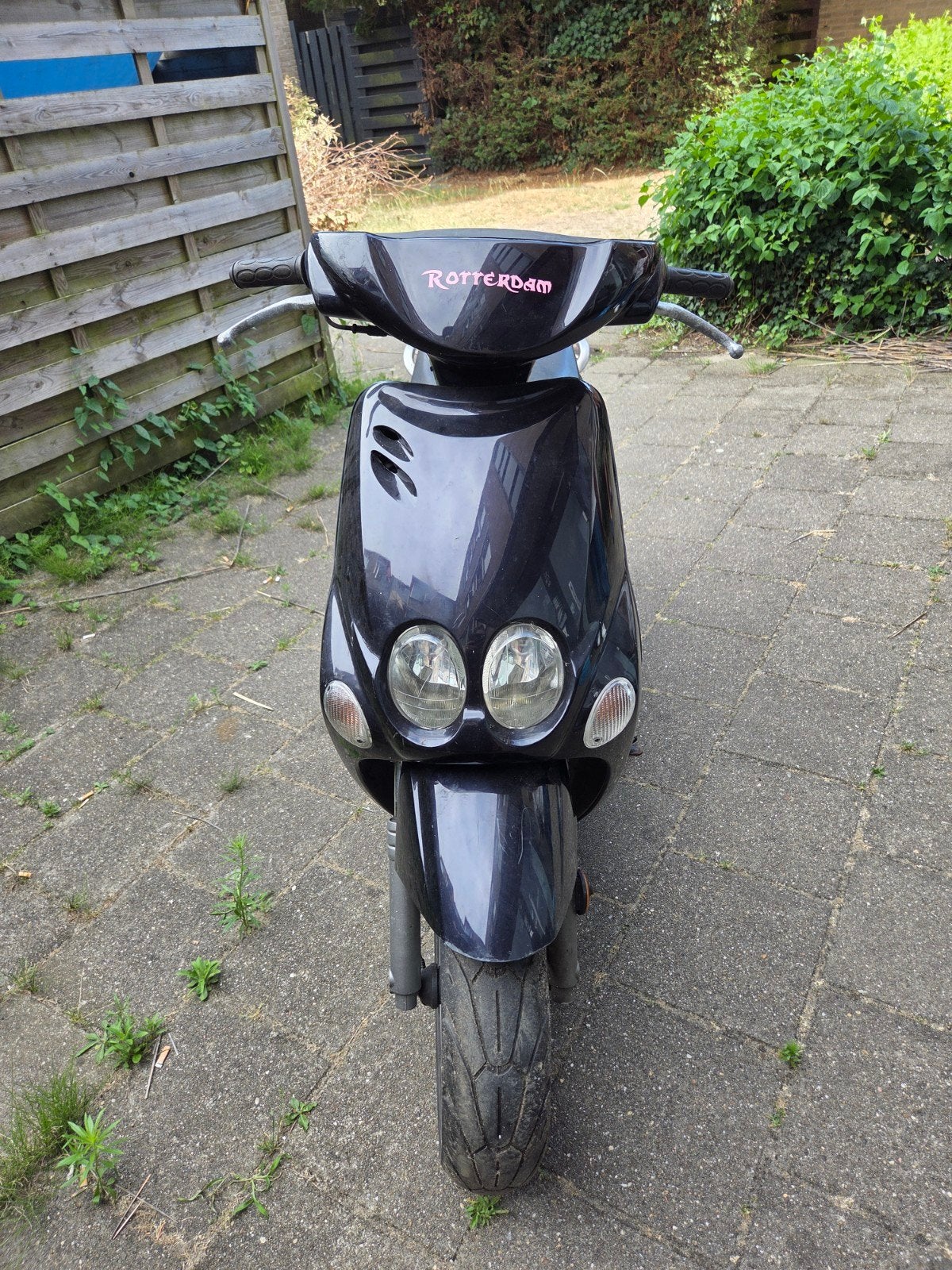 Yamaha Neo's Scooter - Zwart, Gebruikt, Fietsen en Brommers, Scooters | Yamaha, Gebruikt, Neo's, Maximaal 45 km/u, Benzine, Ophalen
