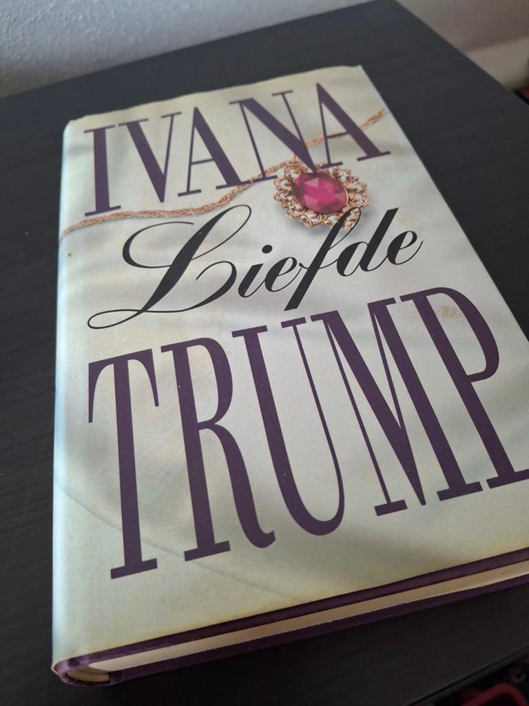 Ivana Trump - Liefde (Roman door 1e echtgenote Trump), Ophalen of Verzenden