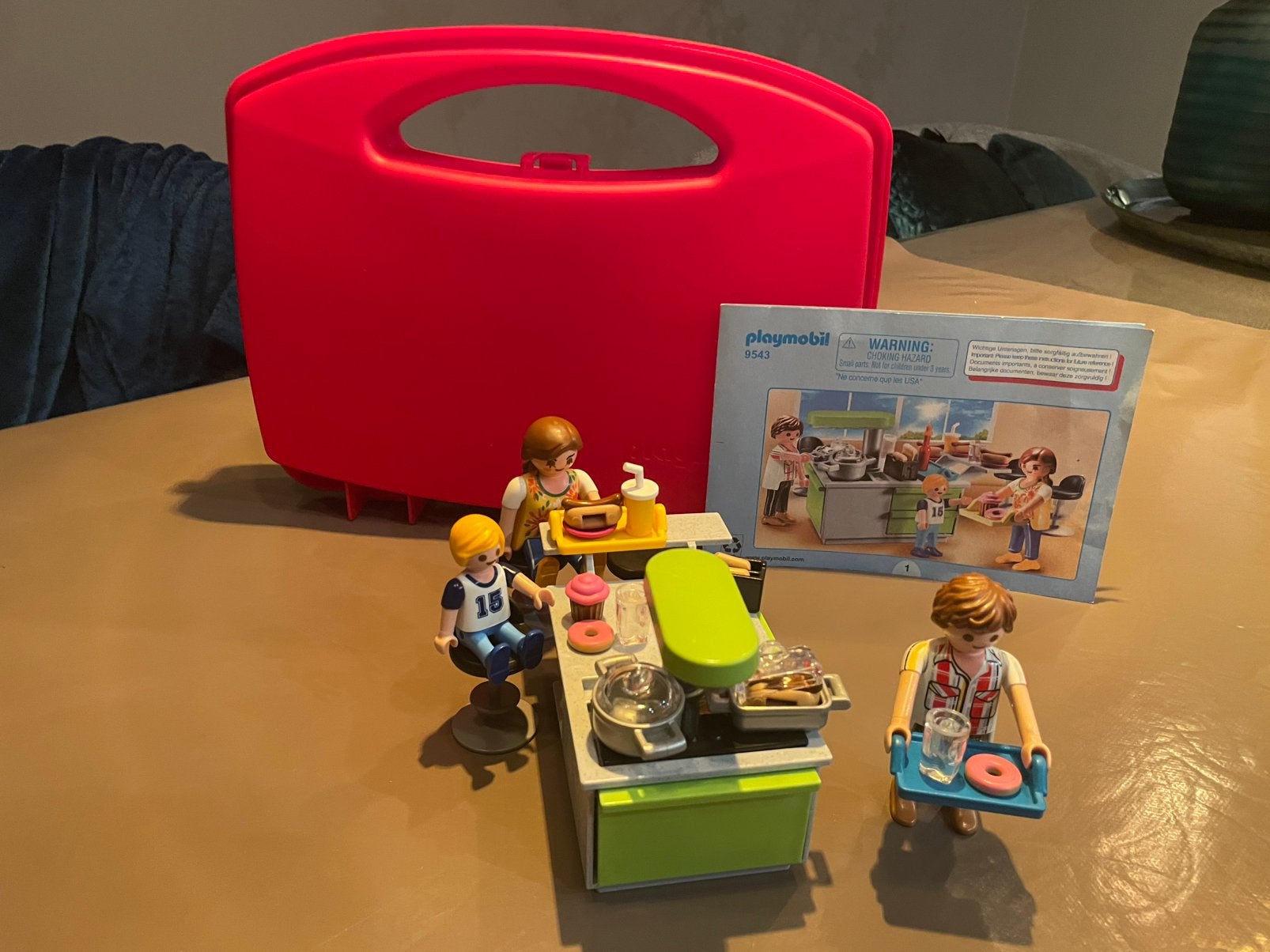 Te koop playmobil in koffer 9543, Ophalen of Verzenden, Zo goed als nieuw