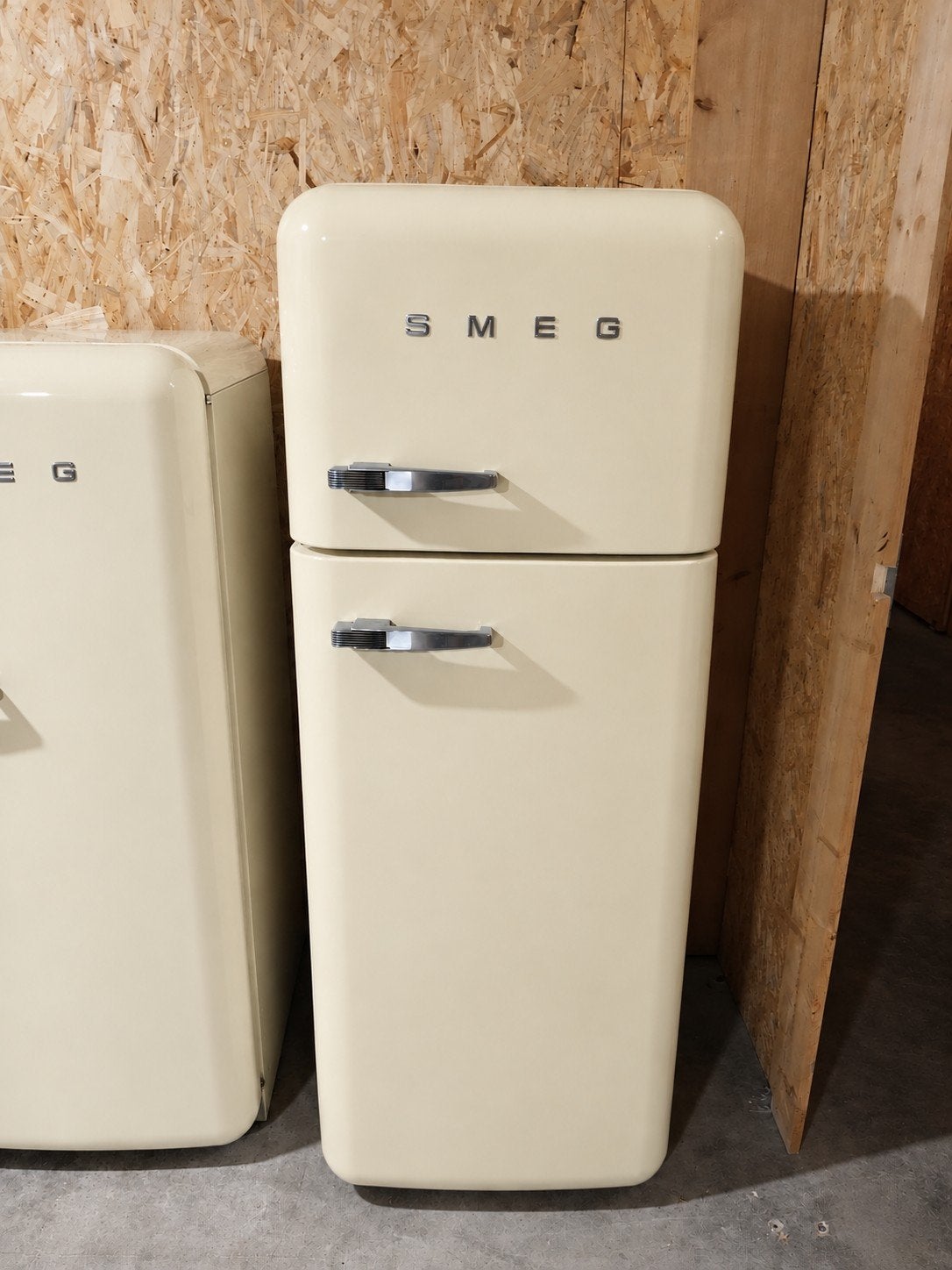 Smeg Koelkast met vriesvak - Crème