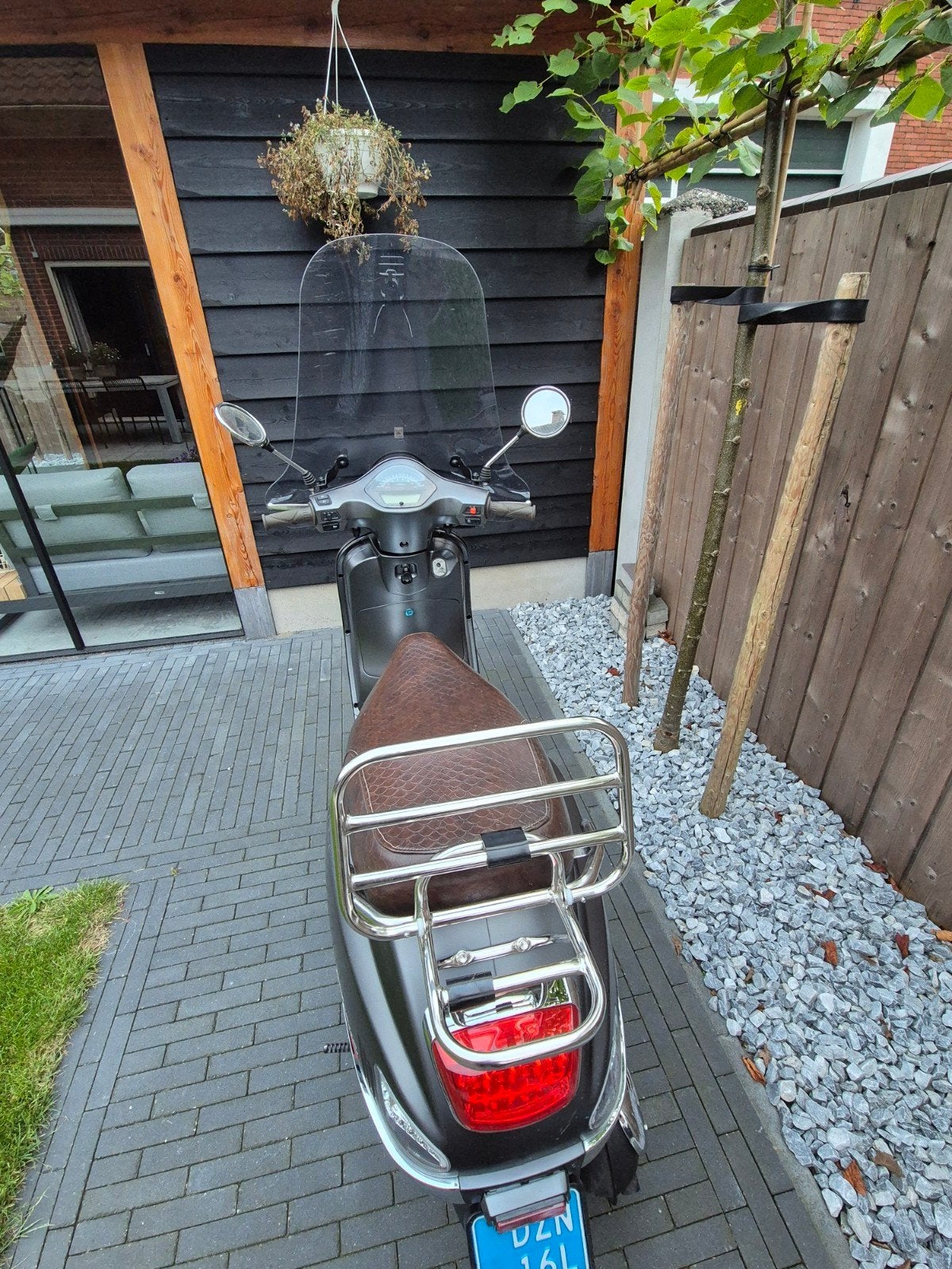 Gts Toscana scooter, Ophalen