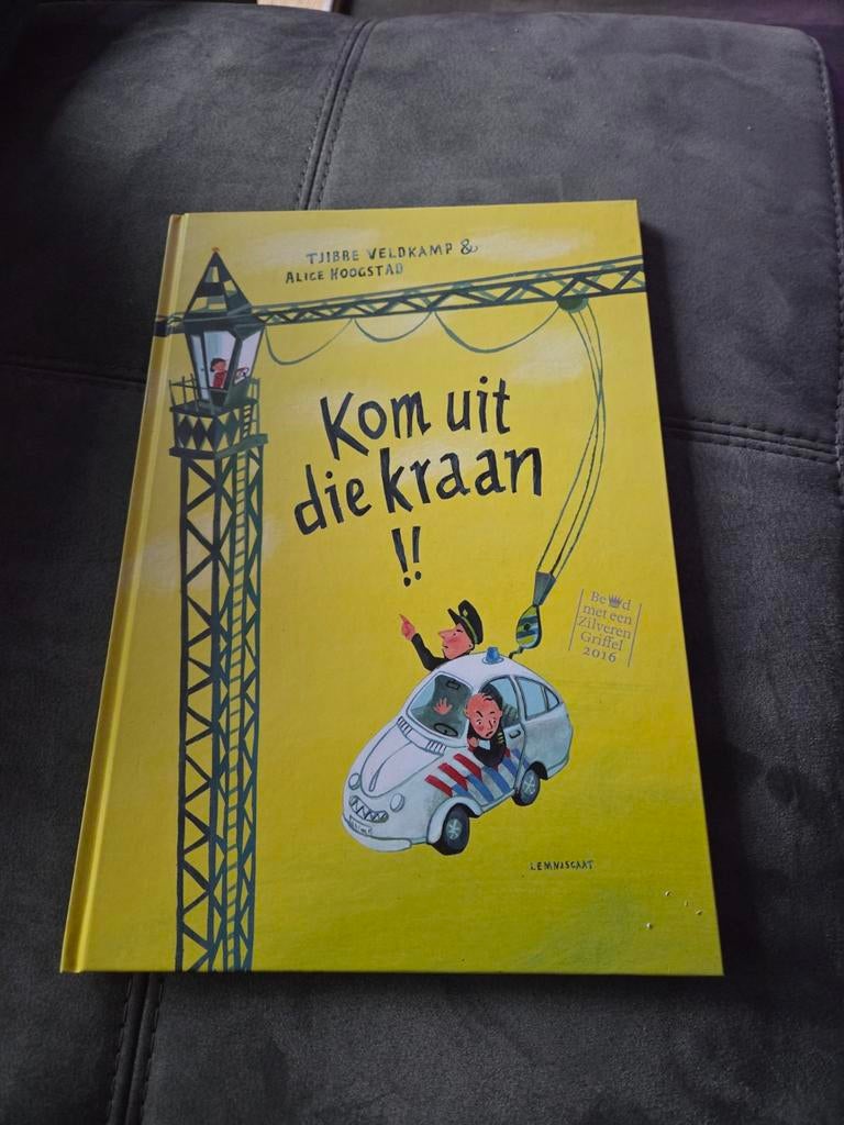 Kom uit die kraan!! - Prentenboek van Tjibbe Veldkamp, Ophalen