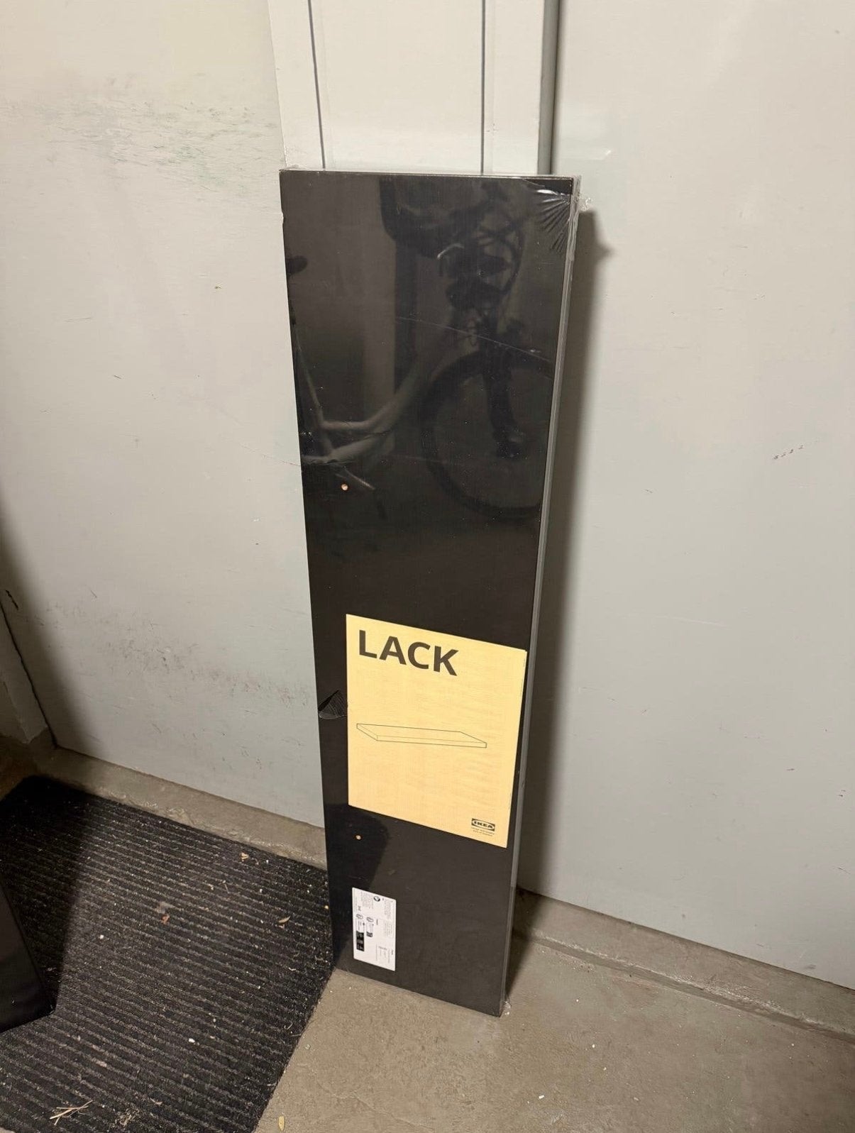 Nieuwe IKEA LACK wandplank zwart 110x26 cm, Ophalen, Nieuw