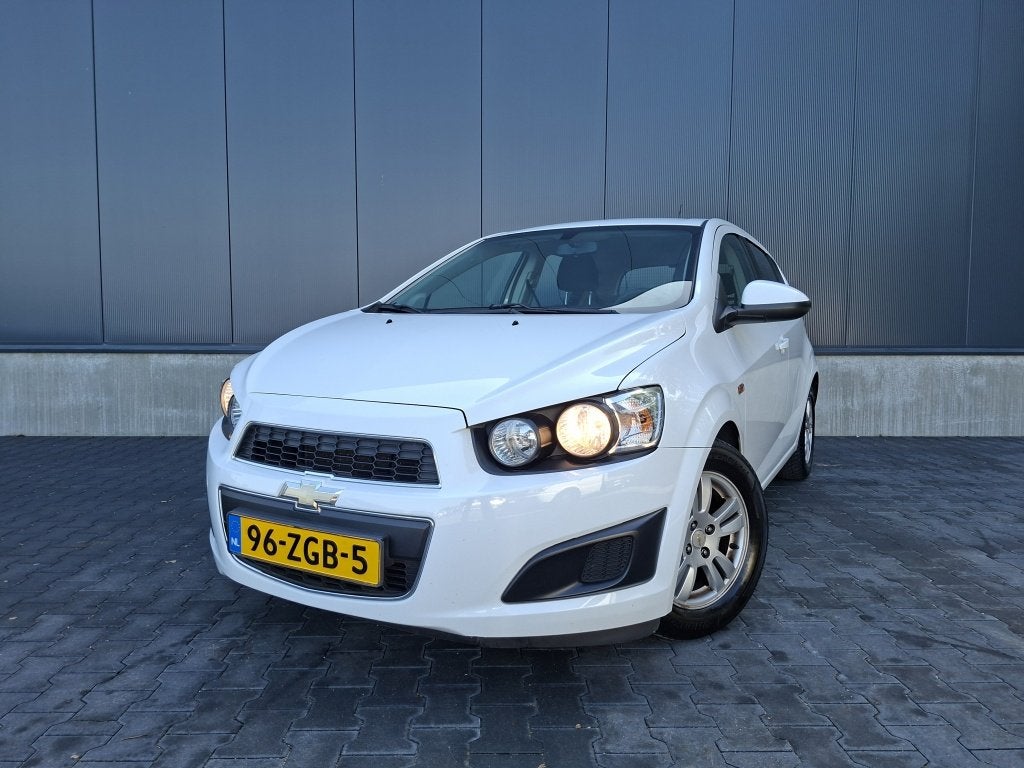 Chevrolet Aveo 1.2 LT | Airco | Bluetooth | Dealer onderhoud, Auto's, 21 km/l, Aveo, 4 cilinders, 1039 kg