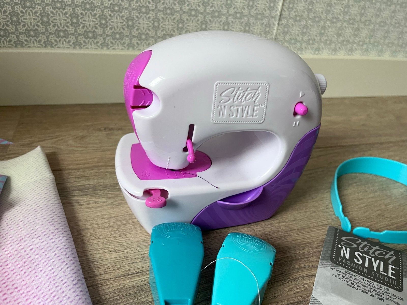 Stitch N Style Naaimachine -, kindernaaimachine - knutselen, Ophalen of Verzenden, Gebruikt, Naaimachine, Overige merken