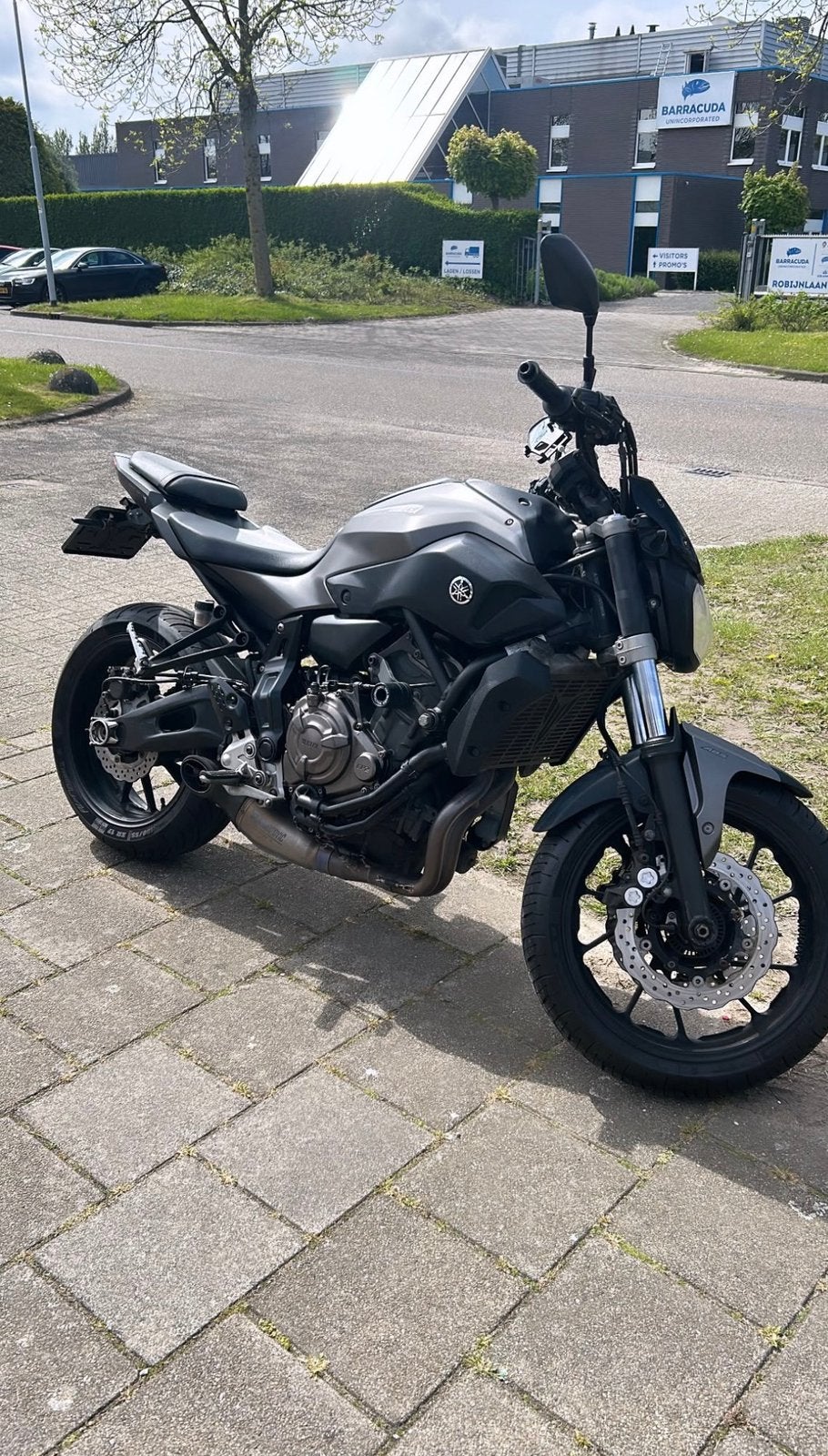 Nette zwarte Yamaha MT-07 | Akrapovic Titanium Uitlaat, Particulier, Naked bike