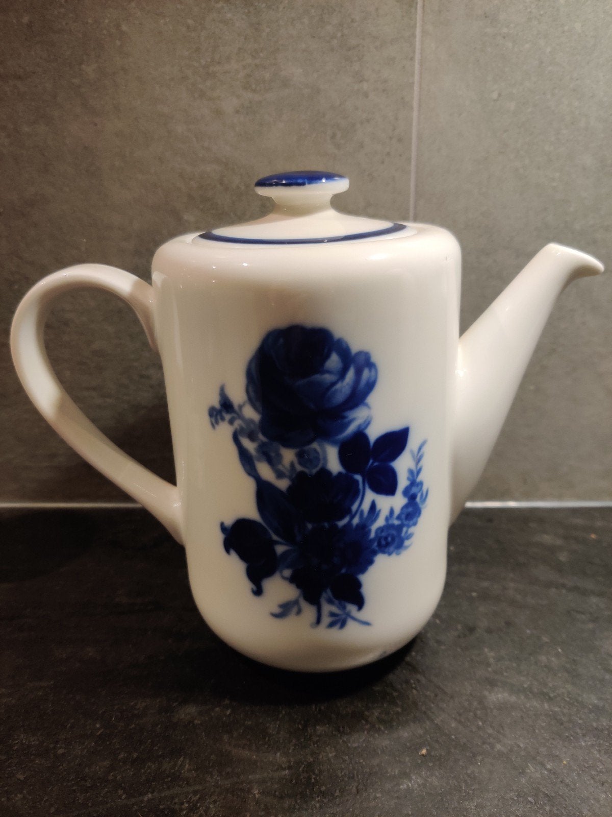 Vintage Mosa Maastricht DE Koffiekan met blauw bloemmotief, Antiek en Kunst, Antiek | Porselein, Ophalen of Verzenden