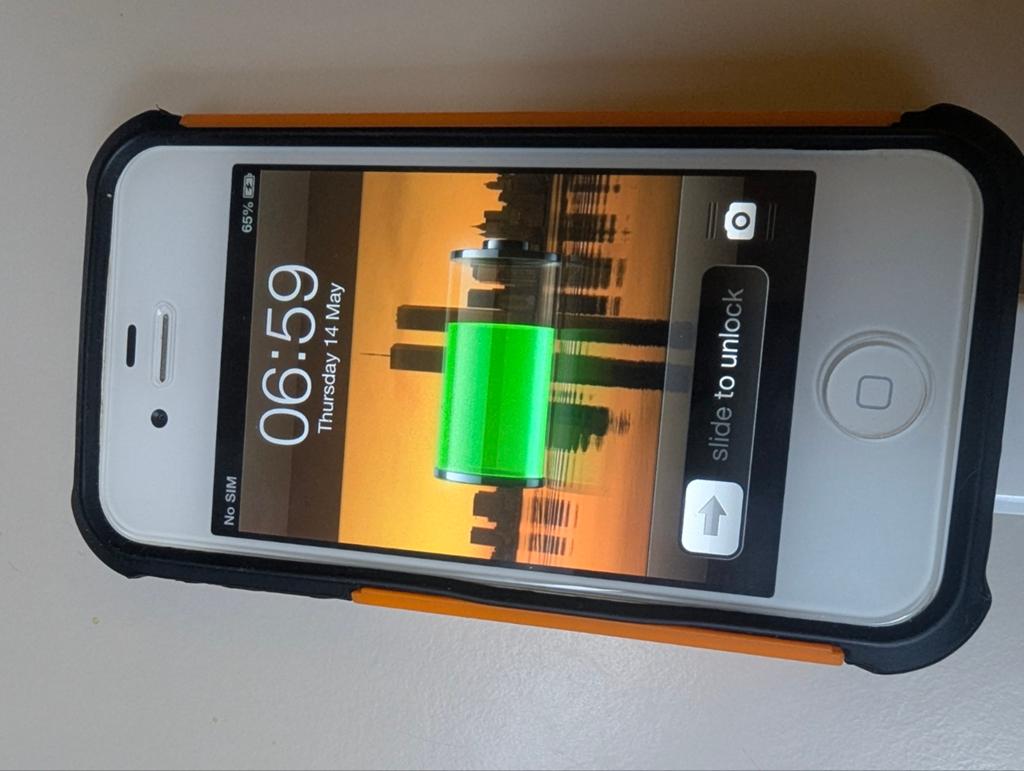 Iphone 4s 8gb wit gebruikt,, Telecommunicatie, Mobiele telefoons | Apple iPhone, Gebruikt, Verzenden, Wit, 8 GB