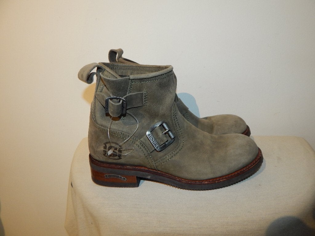 Sendra kaki kleur leren laarzen banden gespen hakje label 38