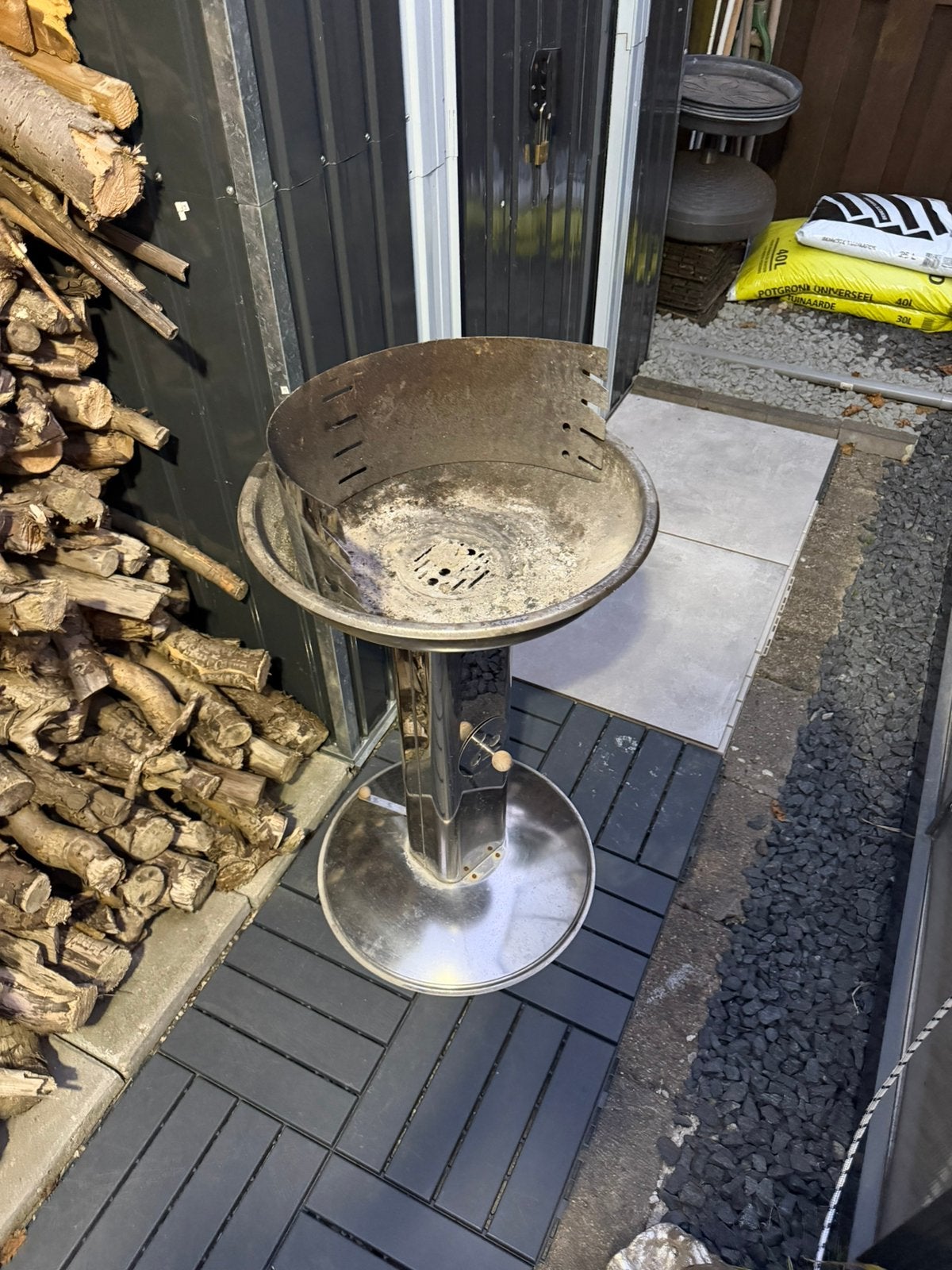 BBQ, Ophalen, Gebruikt
