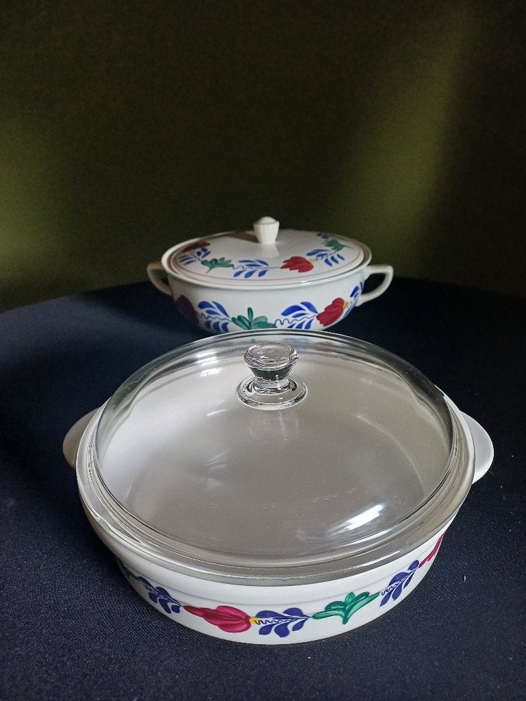 Boerenbont 2 serveer schalen, Huis en Inrichting, Keuken | Servies, Ophalen, Landelijk/Boerenbont, Aardewerk, Schaal of Schalen
