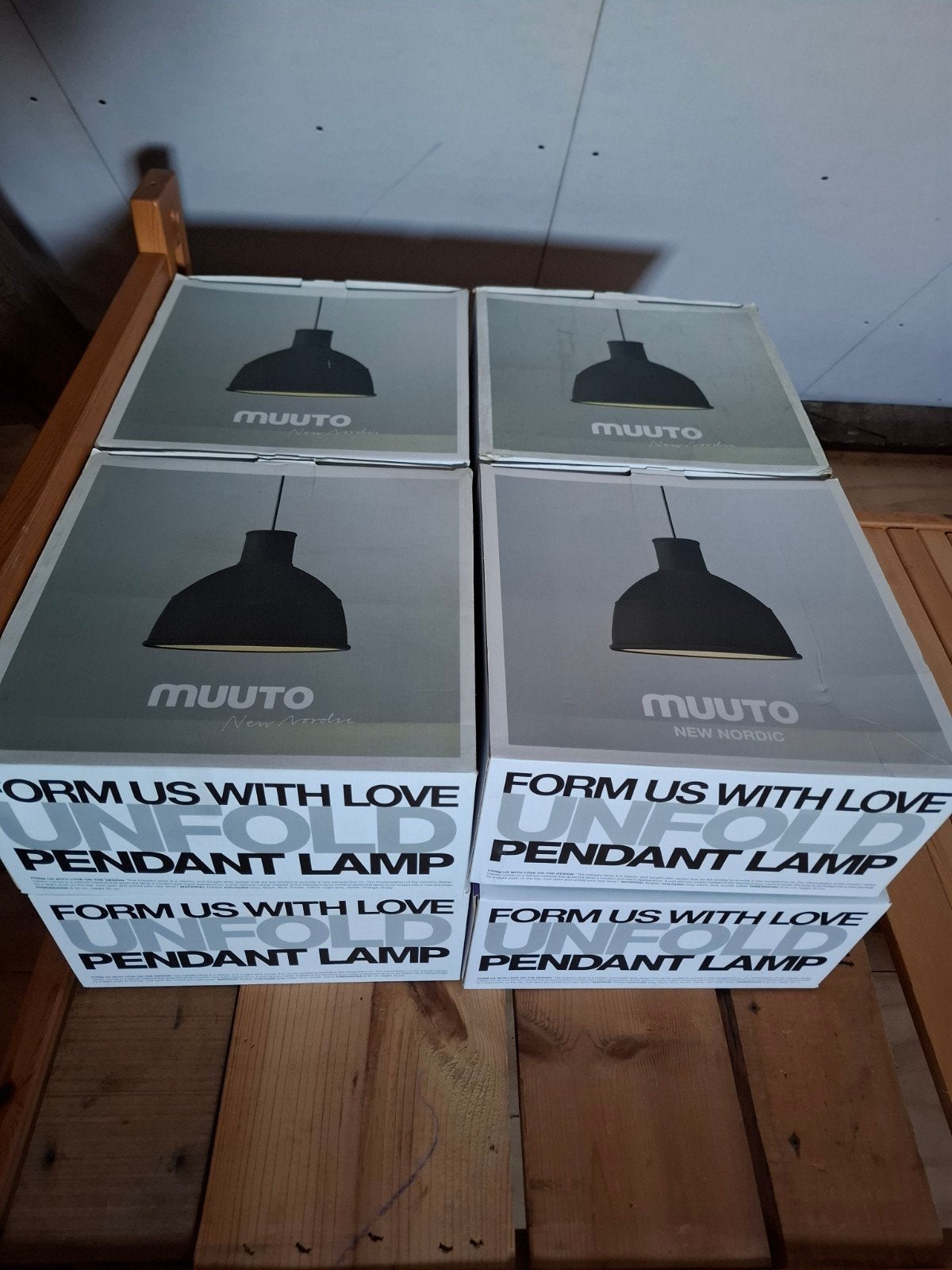 6x Muuto Unfold hanglamp donker grijs van rubber, Ophalen, E27 (groot), Zo goed als nieuw, 6x Muuto Unfold hanglamp donker grijs van rubber