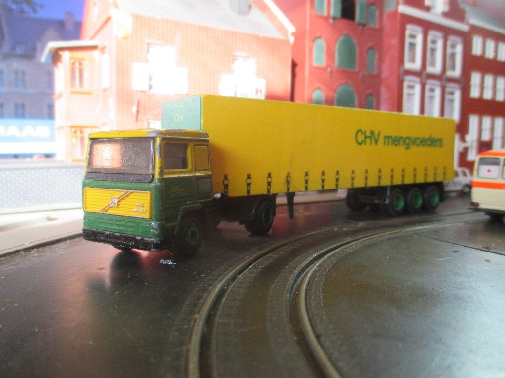 Volvo F10 CHV Mengvoeders - Holland Oto met schade, Ophalen of Verzenden, Gebruikt, Bus of Vrachtwagen