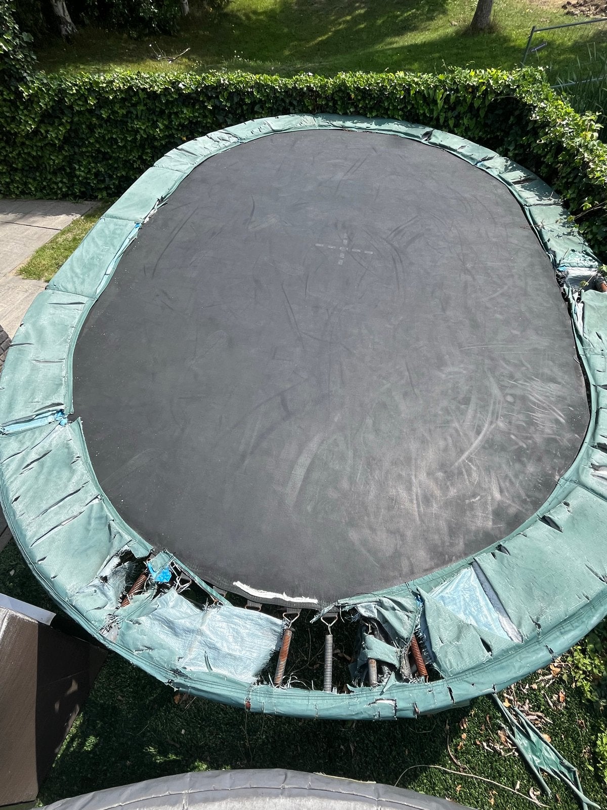 Grote ovale trampoline, Kinderen en Baby's, Speelgoed | Buiten | Trampolines, Ophalen, Gebruikt
