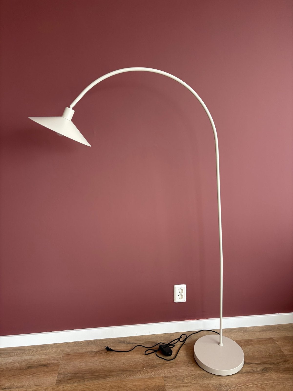 KARWEI vloerlamp Philou beige 30x100x170cm, Ophalen, Zo goed als nieuw, Metaal, 150 tot 200 cm