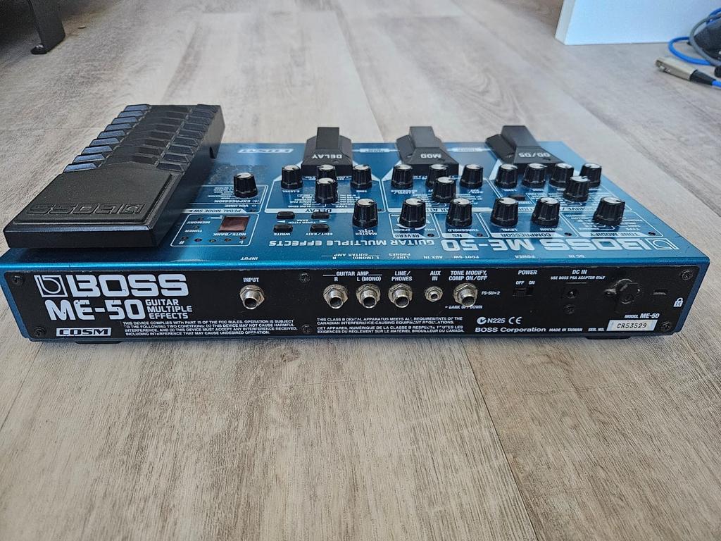 Boss ME-50 Gitaar Multi-effectpedaal, Muziek en Instrumenten, Ophalen, Zo goed als nieuw, Distortion, Overdrive of Fuzz