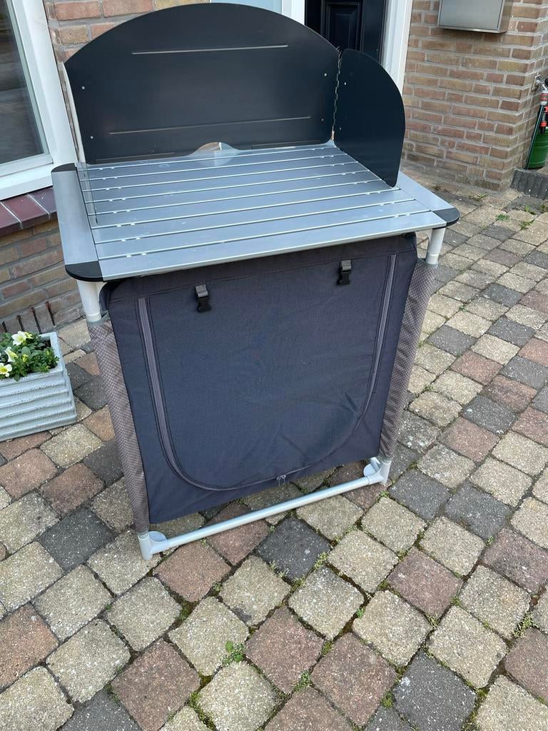 Handige Camping Kookkast met Windscherm, Ophalen, Gebruikt, Campingkast