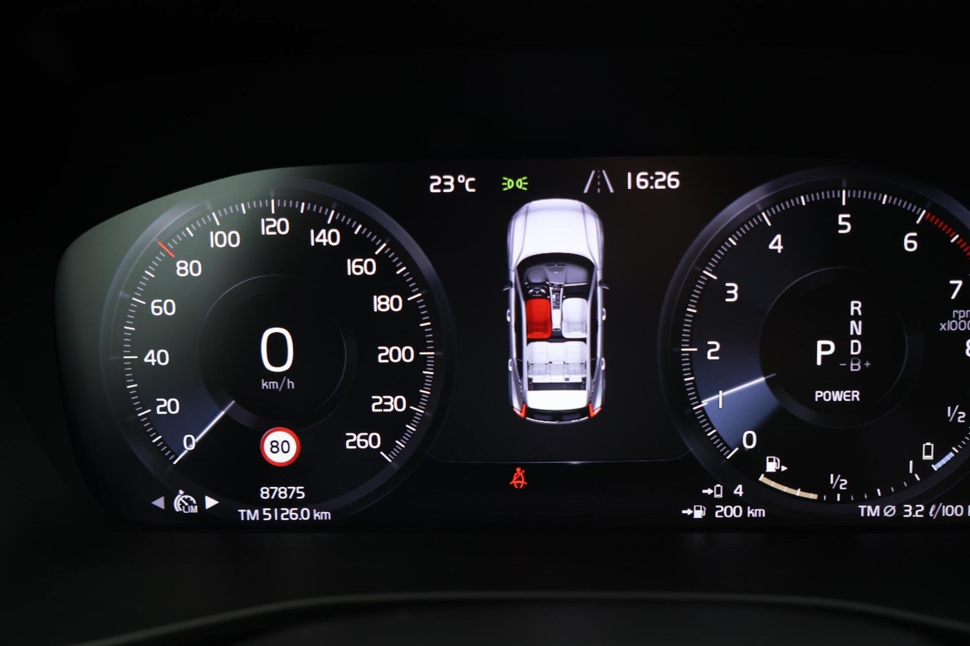 Foto 19 van Volvo XC40 T4 Recharge R-Design | Stoelverwarming | Trekhaak