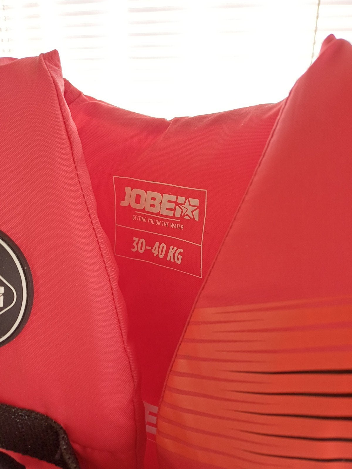 Zwemvest Jobe, 30-40 kg, rood, Watersport en Boten, Gebruikt, Kind, Reddingsvest of Zwemvest, Jobe