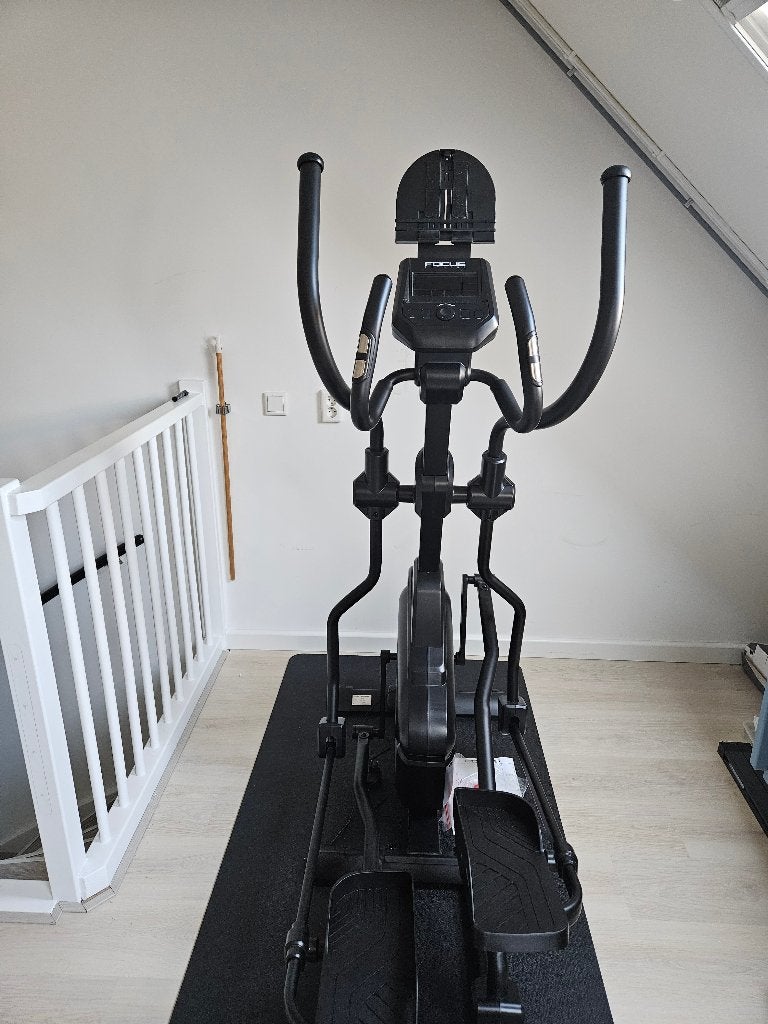 Focus Fitness Fox 4.5 iPlus crosstrainer, Ophalen, Overige materialen, Zo goed als nieuw, Rug