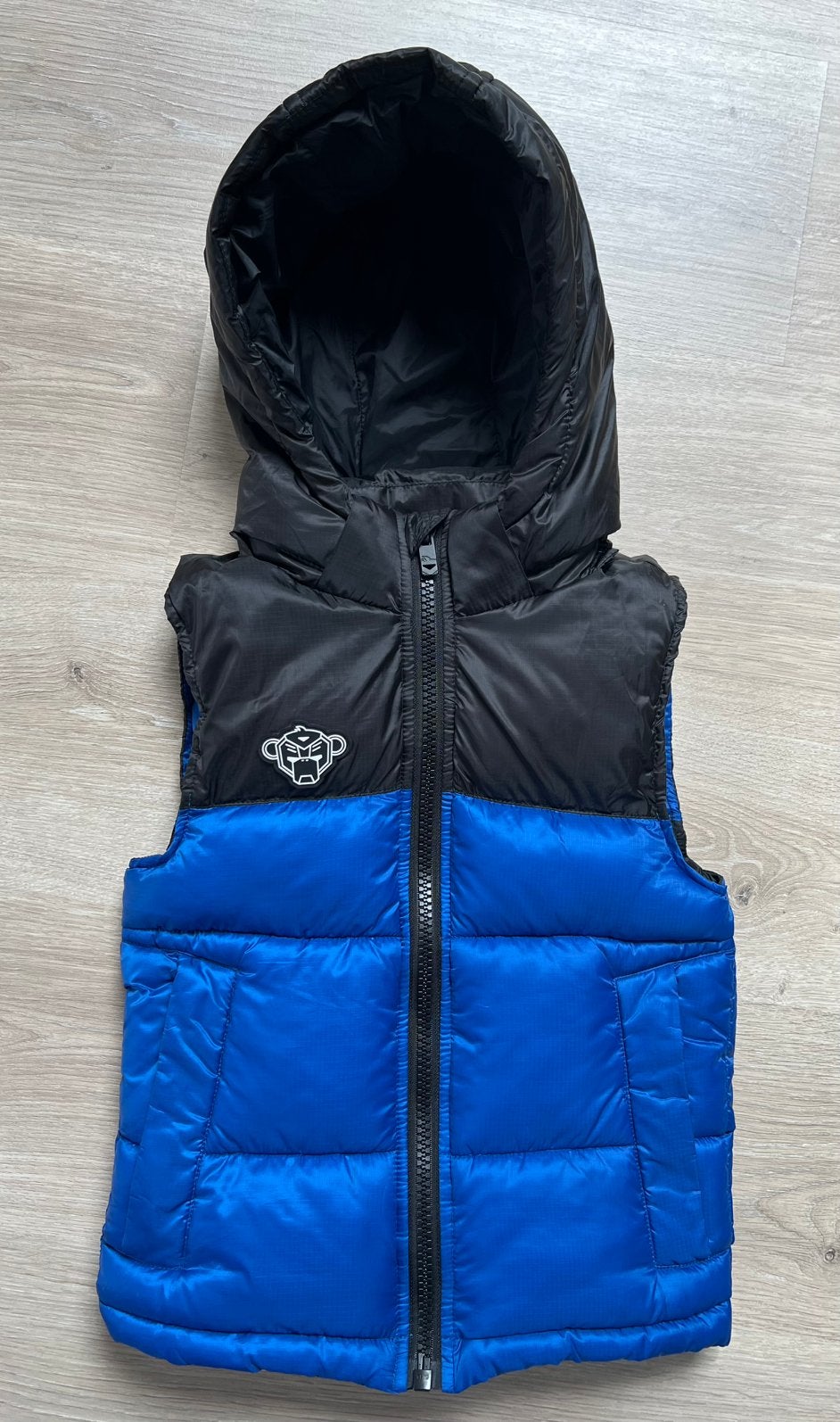 Bodywarmer Black Bananas maat 104, Ophalen of Verzenden, Zo goed als nieuw, Jongen of Meisje